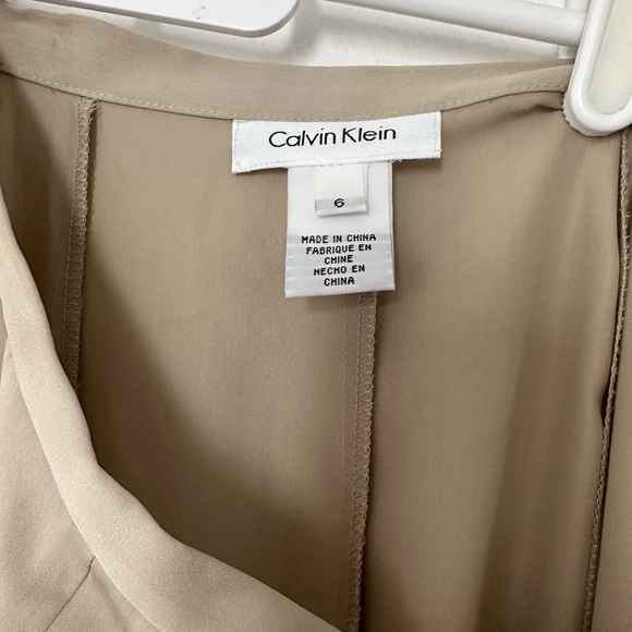 Calvin Klein silk skirt with godet ruffles, size 6, champagne - Picture 6 of 10